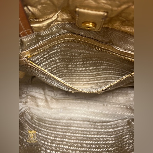 Prada Metallic tote - Picture 10 of 16